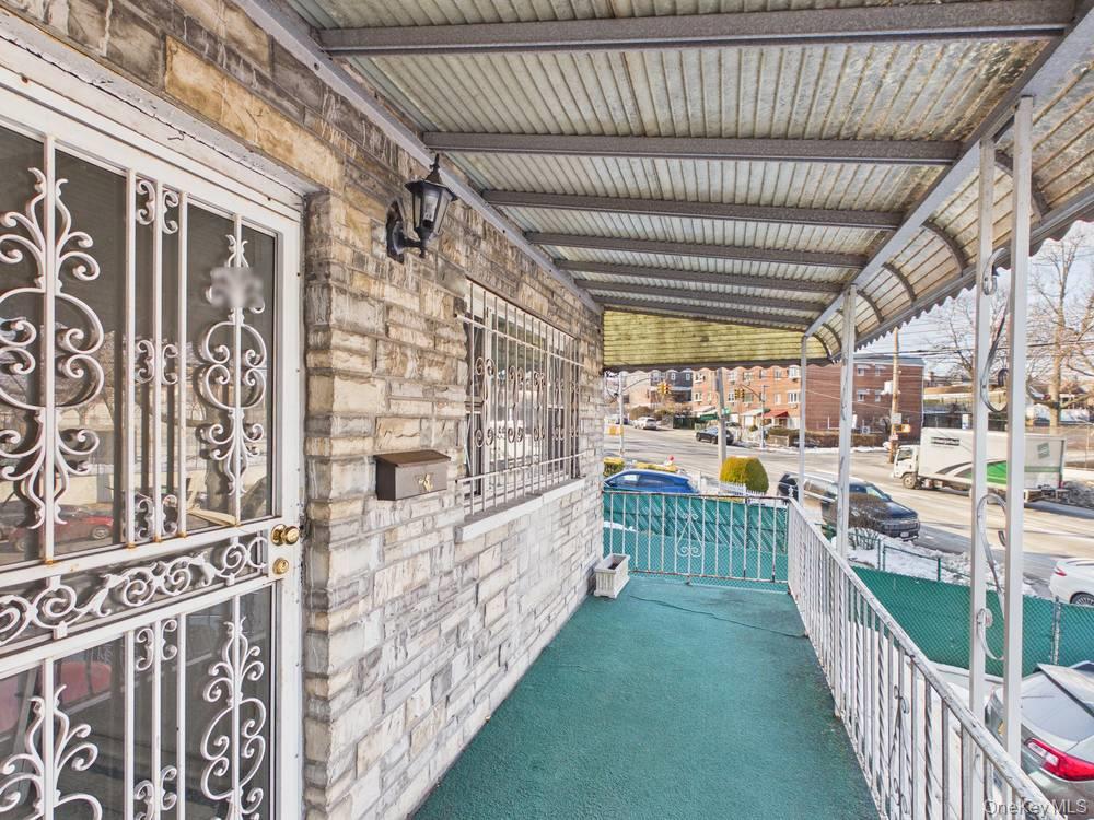 1256 Allerton Avenue