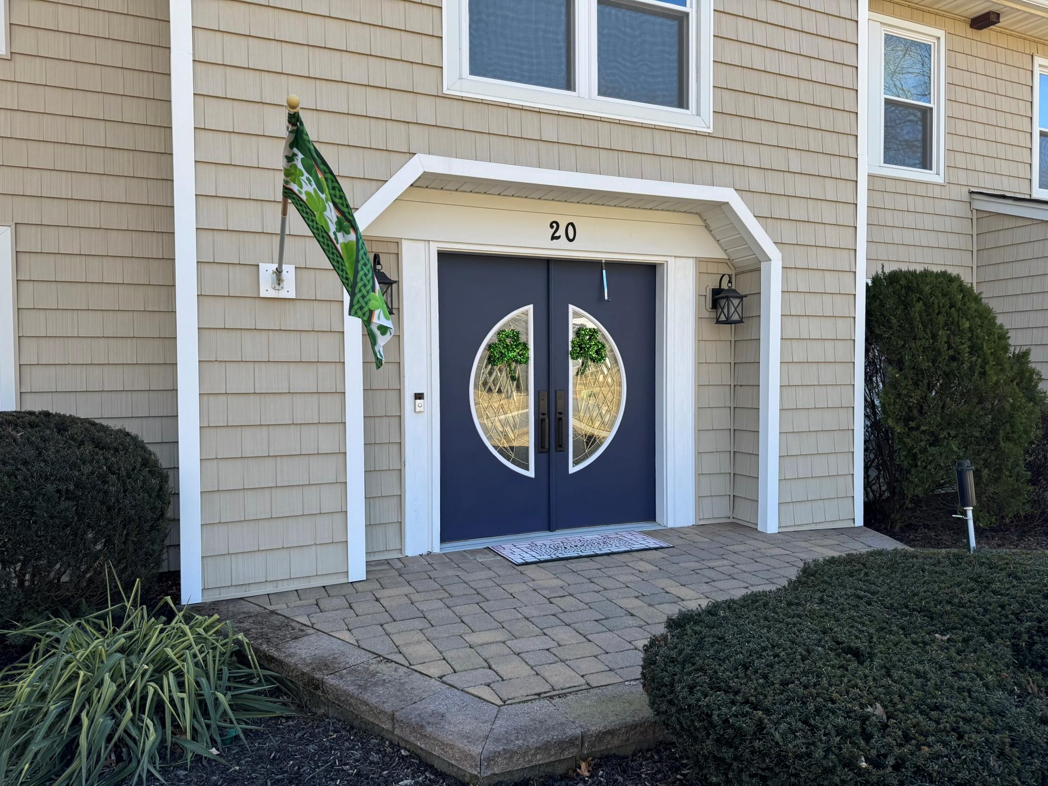 20 Chuck Lane, Selden, New York image 4