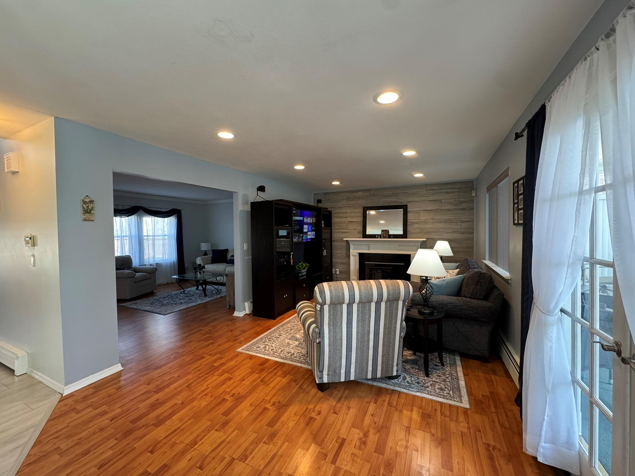 20 Chuck Lane, Selden, New York image 8