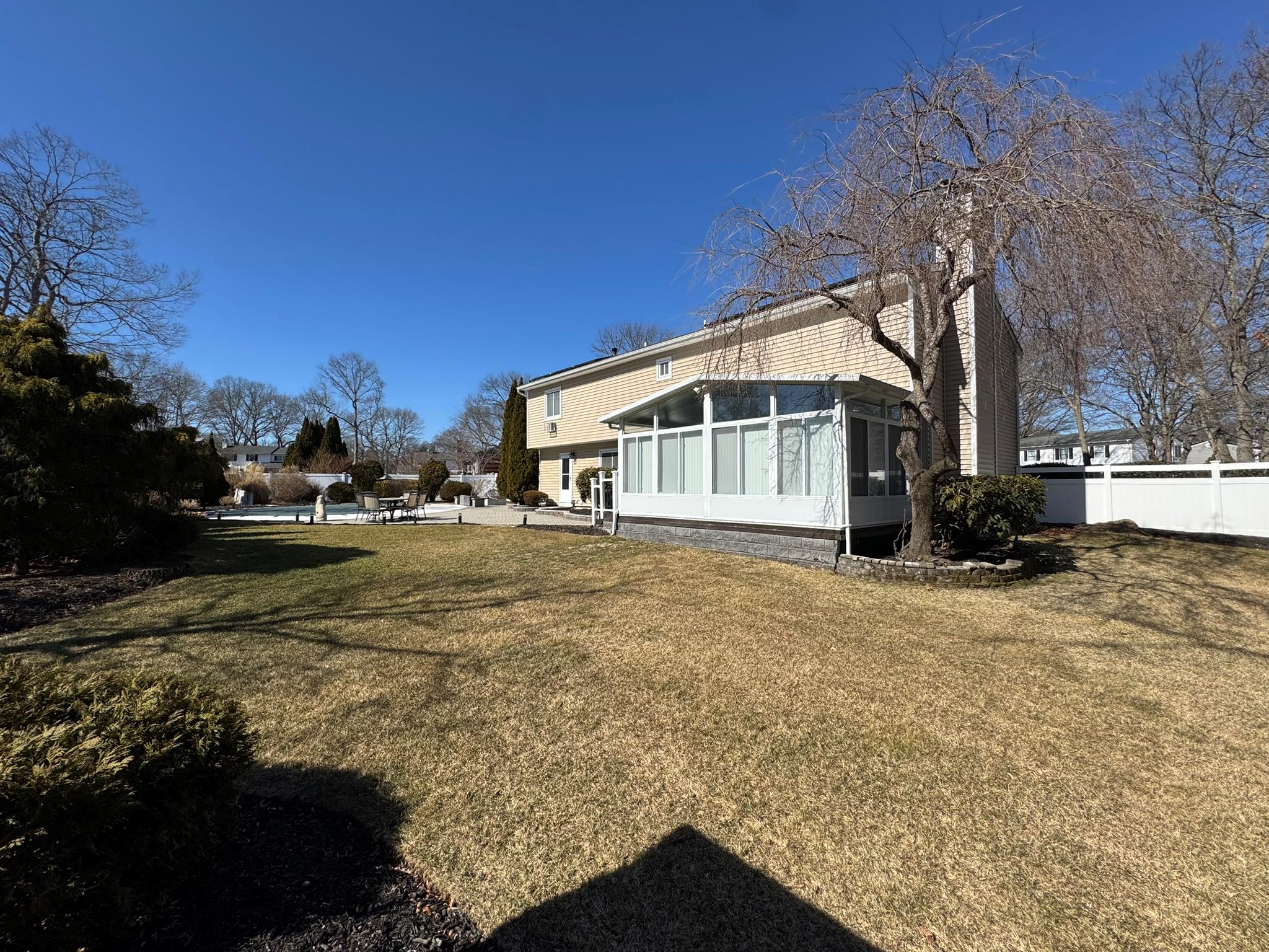 20 Chuck Lane, Selden, New York image 33