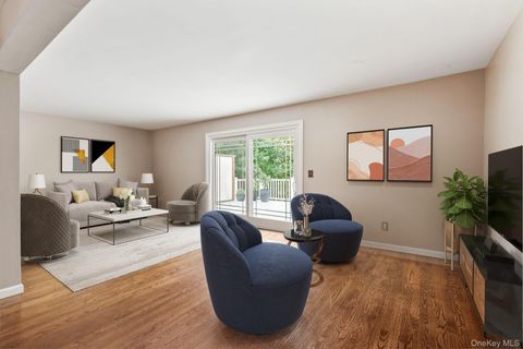 2 Mechanic Court Huntington NY 11743