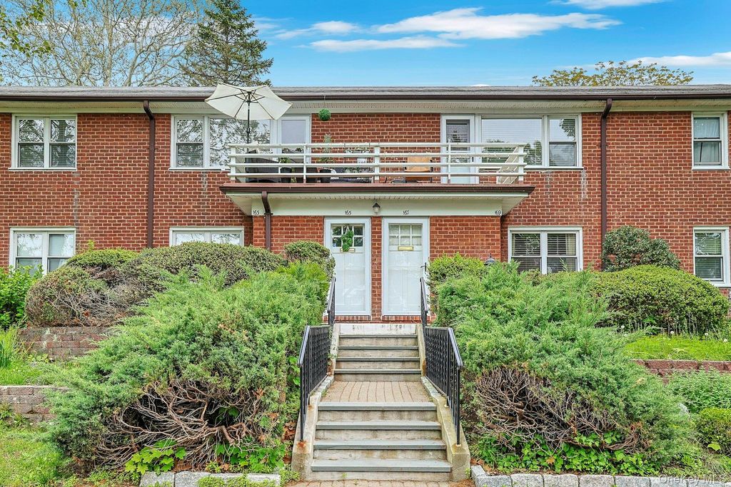 Photo of 165 S Buckhout S #165, Irvington, NY 10533 (MLS # 997744)