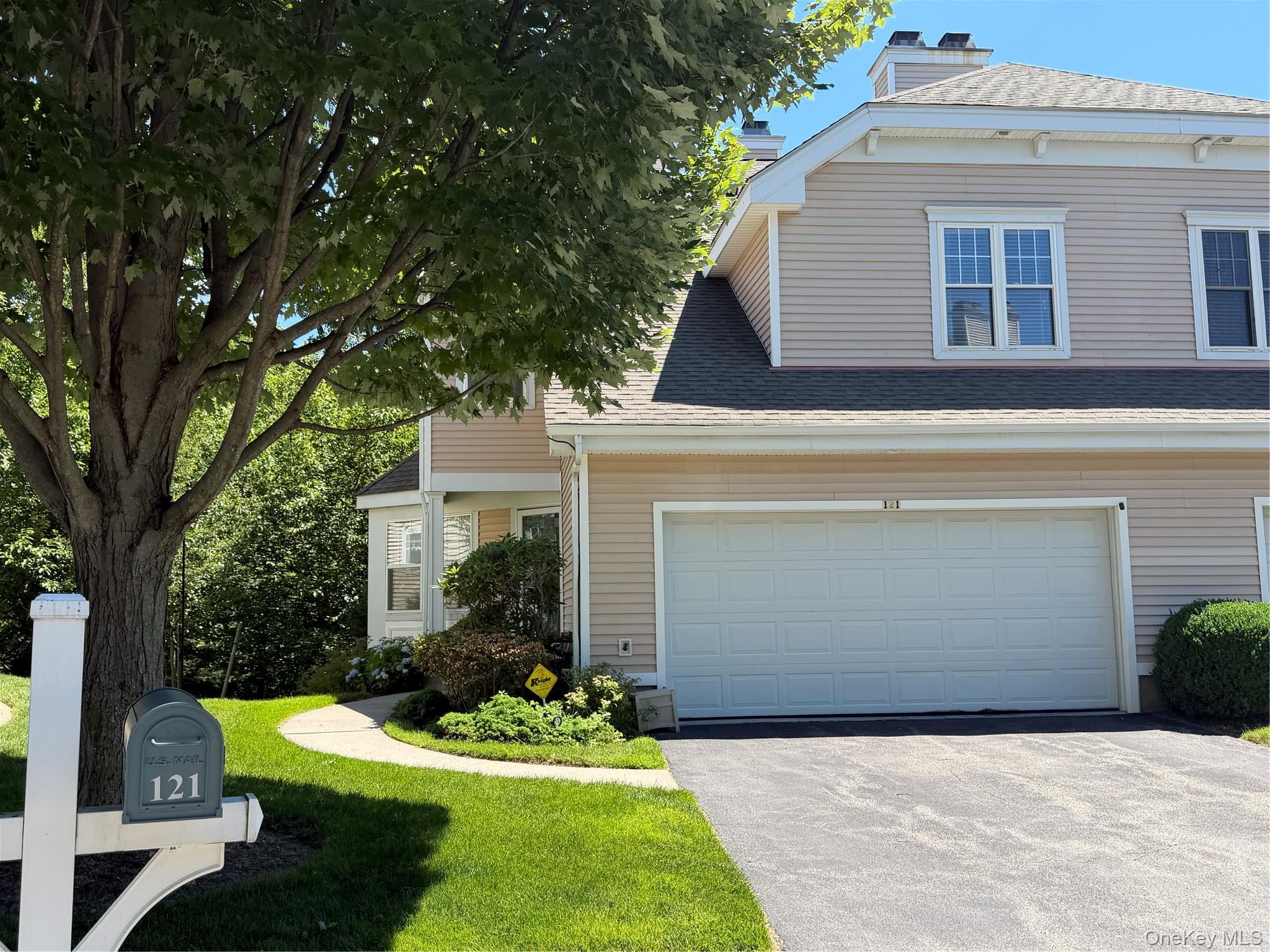 121 Winding Ridge Road