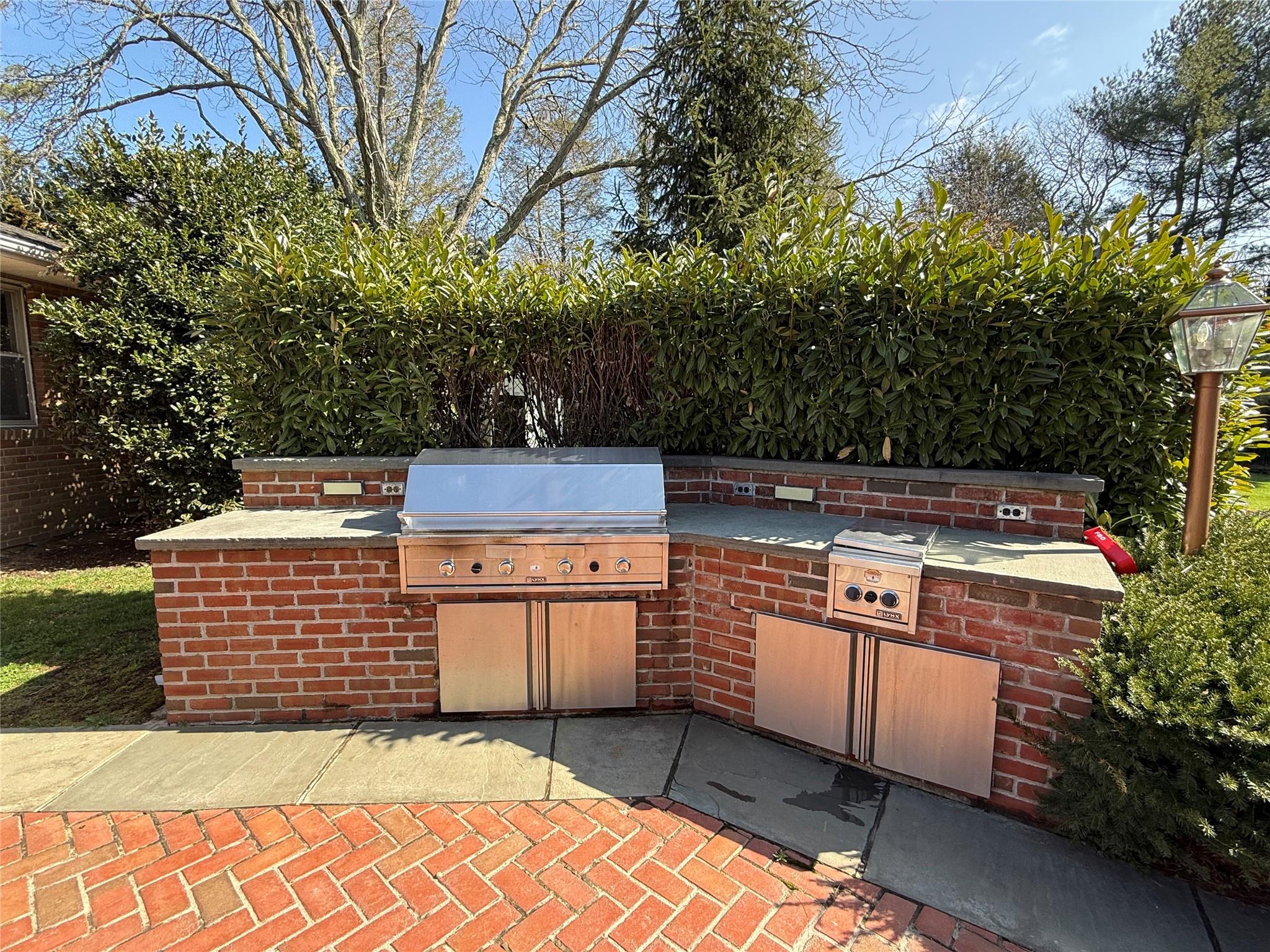 15 Morgan Drive, Old Westbury, New York image 18