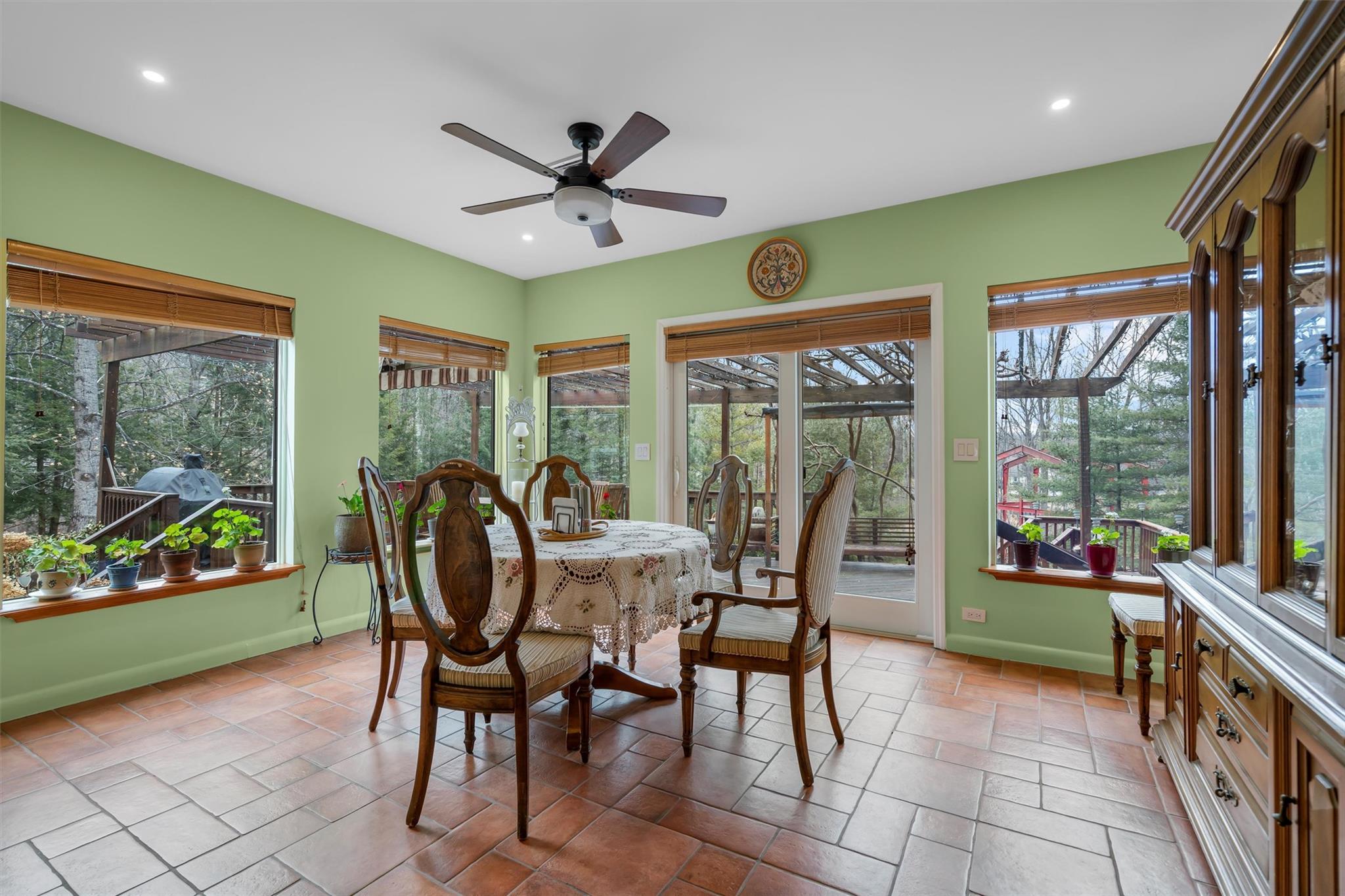 36 Chardavoyne Road, Warwick, New York image 13