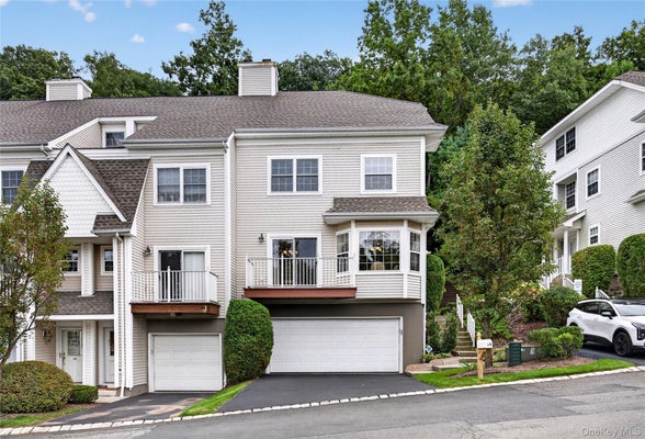 28 CRYSTAL HILL DR, POMONA, NY 10970 - Image fdff1f1978fc428c4da7302d83c840bf/662467234