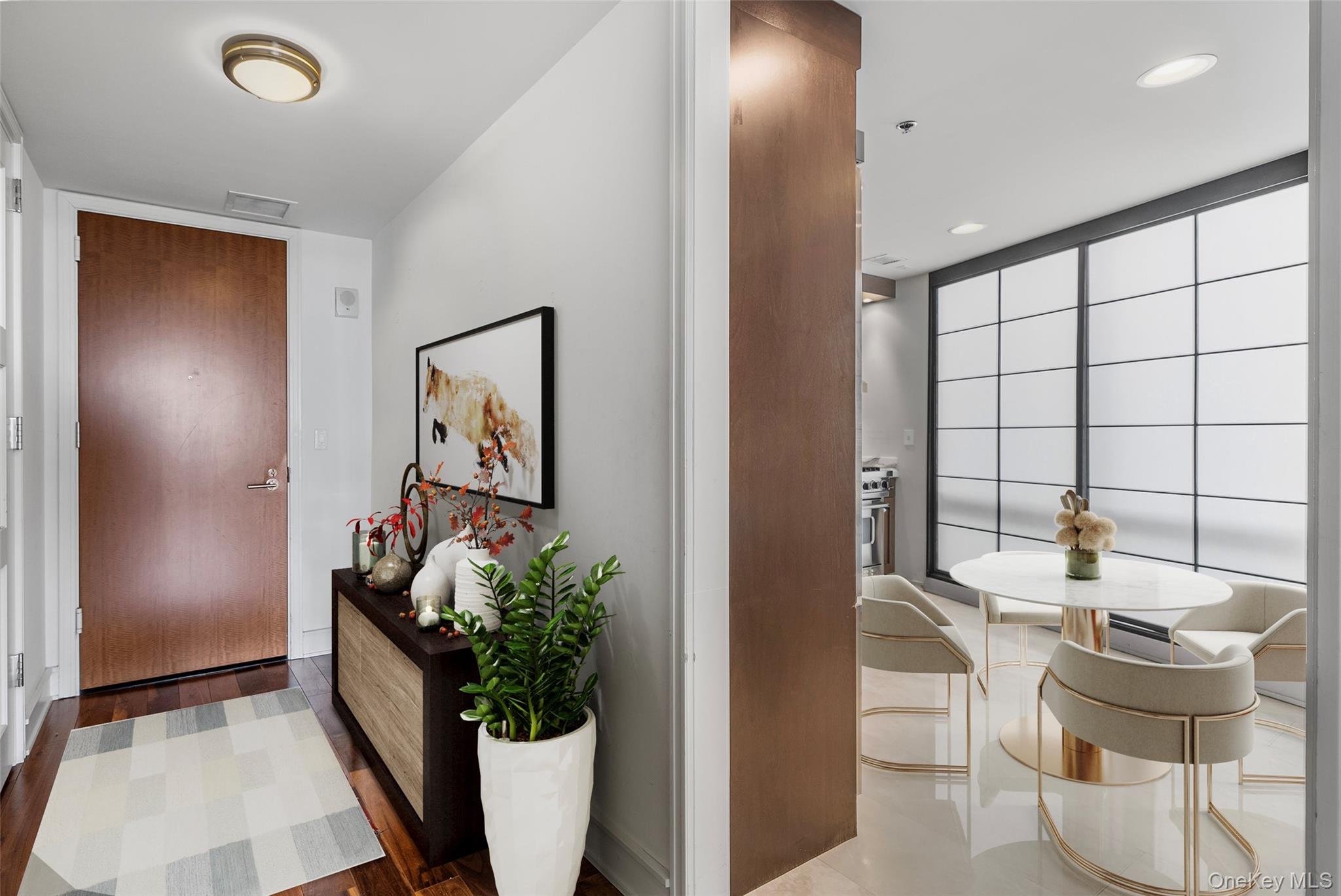 1 Renaissance Square 12E