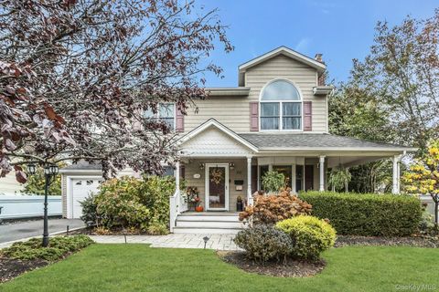 40 Burt Avenue Northport NY 11768