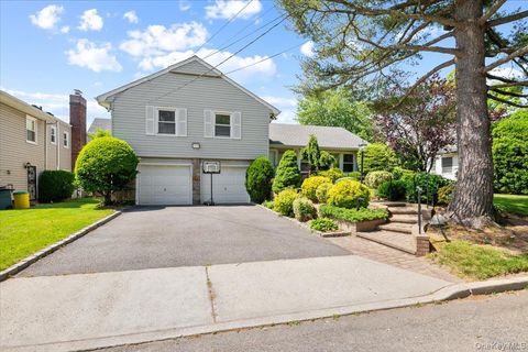 Homes For Sale - 842 Fiske Street<br/> Nassau County, Woodmere, NY 11598