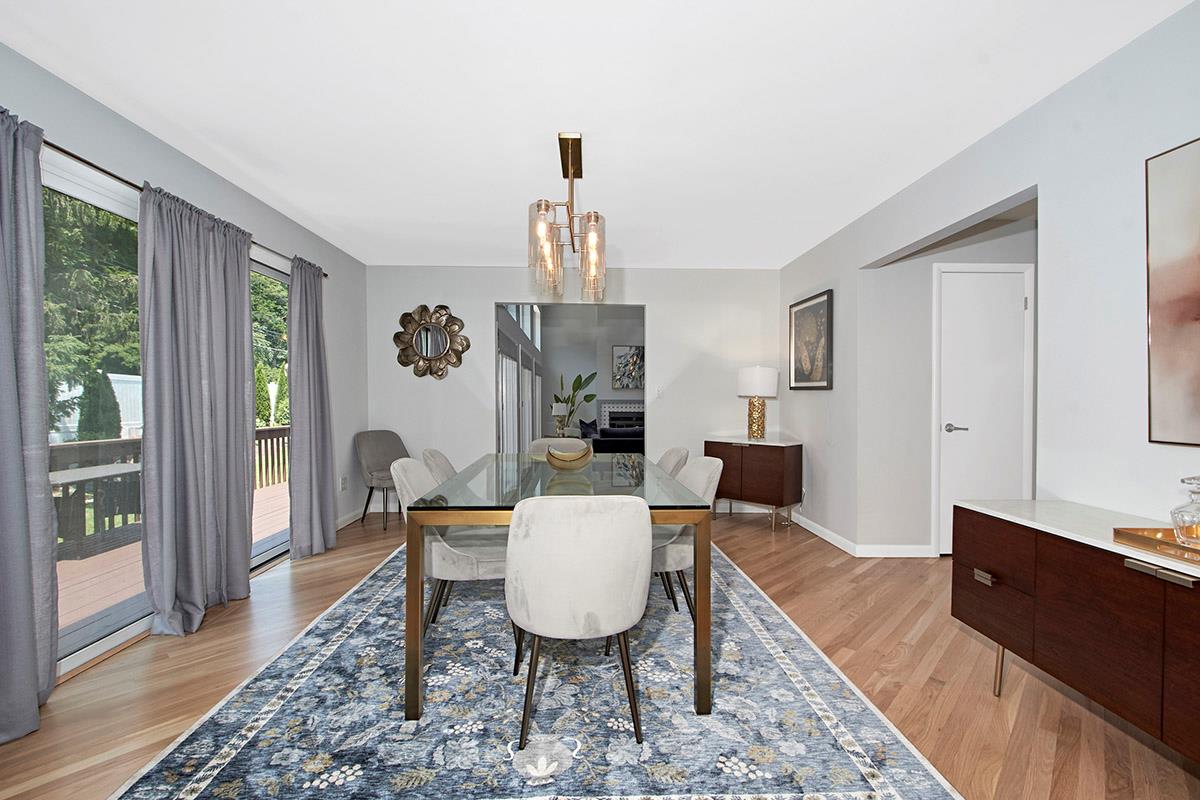 20 Carriage Way, White Plains, New York image 7
