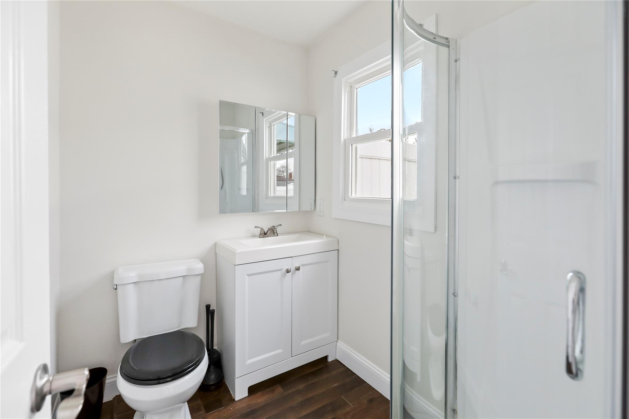 123 Ruth Street, West Islip, New York image 15