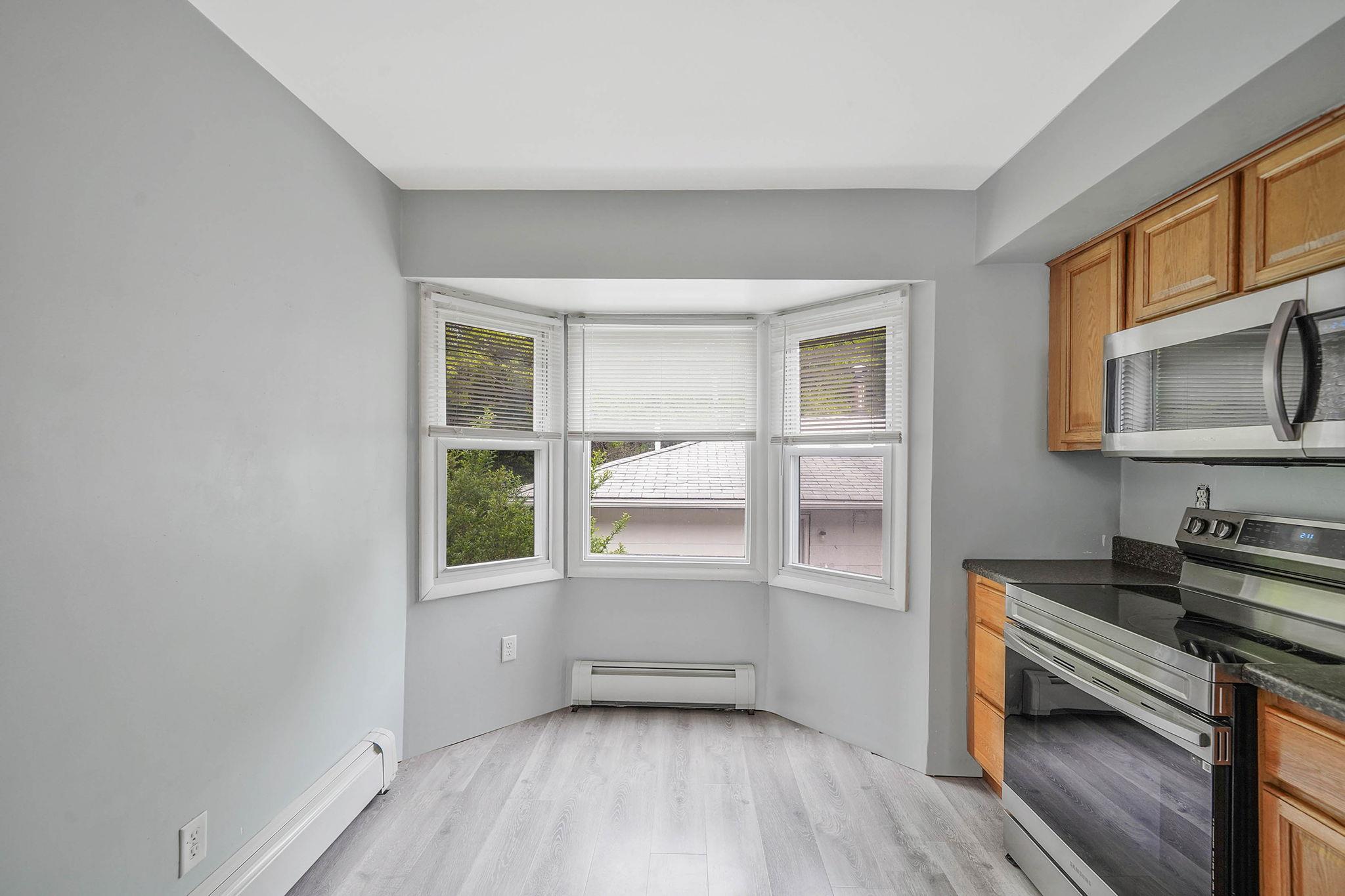 209 Burney Boulevard, Mastic, New York image 8