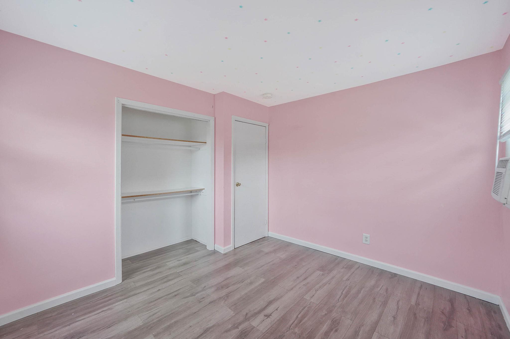 209 Burney Boulevard, Mastic, New York image 16