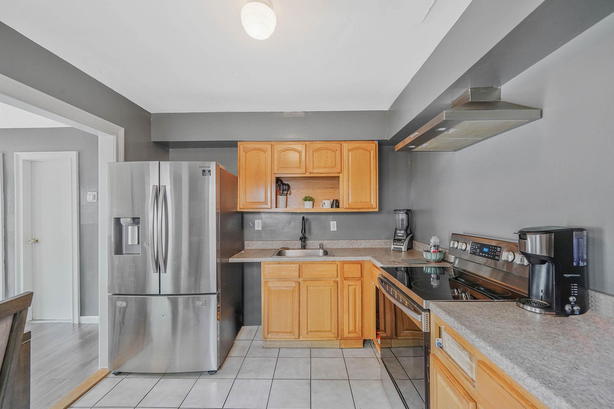 209 Burney Boulevard, Mastic, New York image 20