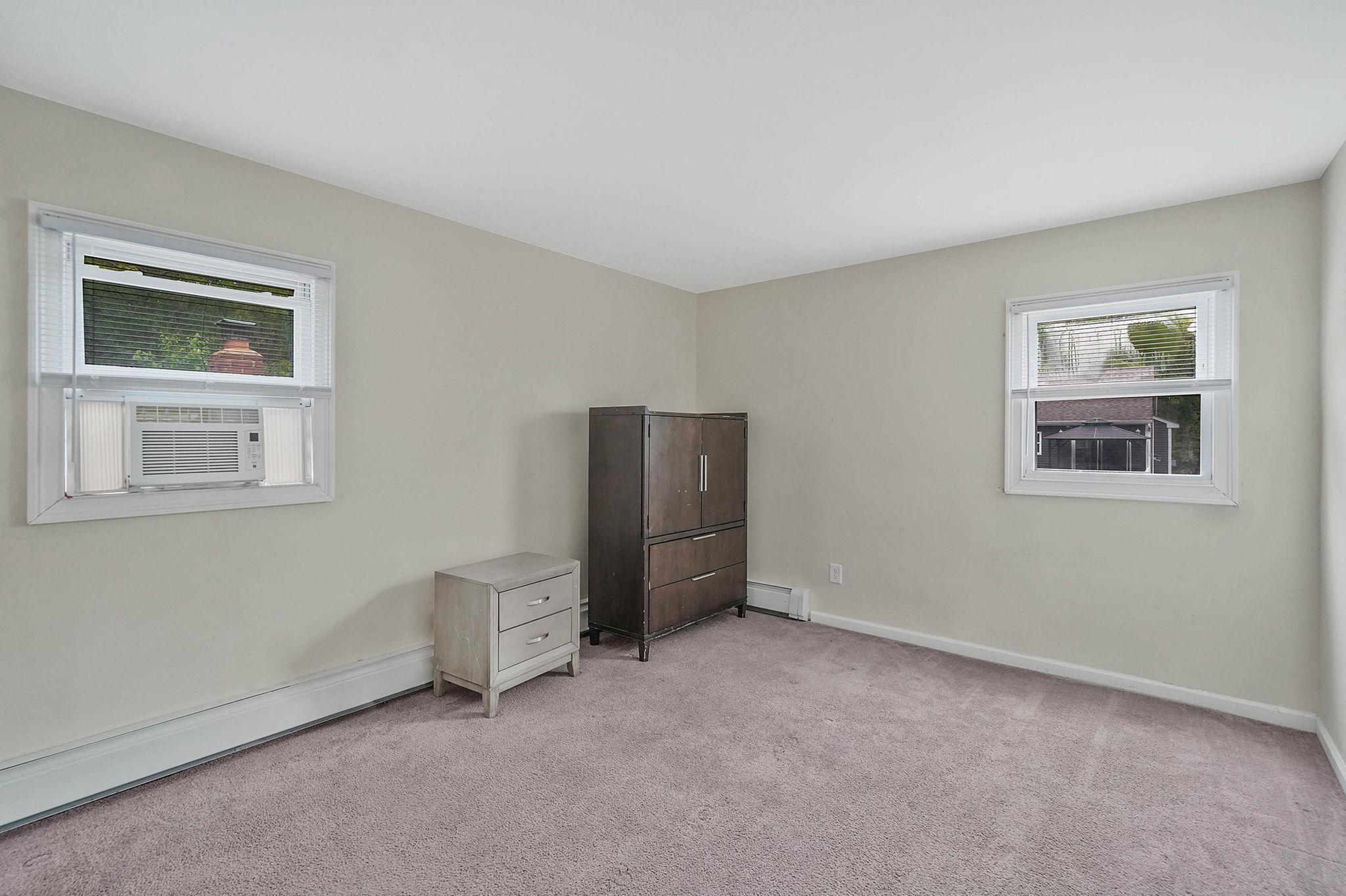 209 Burney Boulevard, Mastic, New York image 13