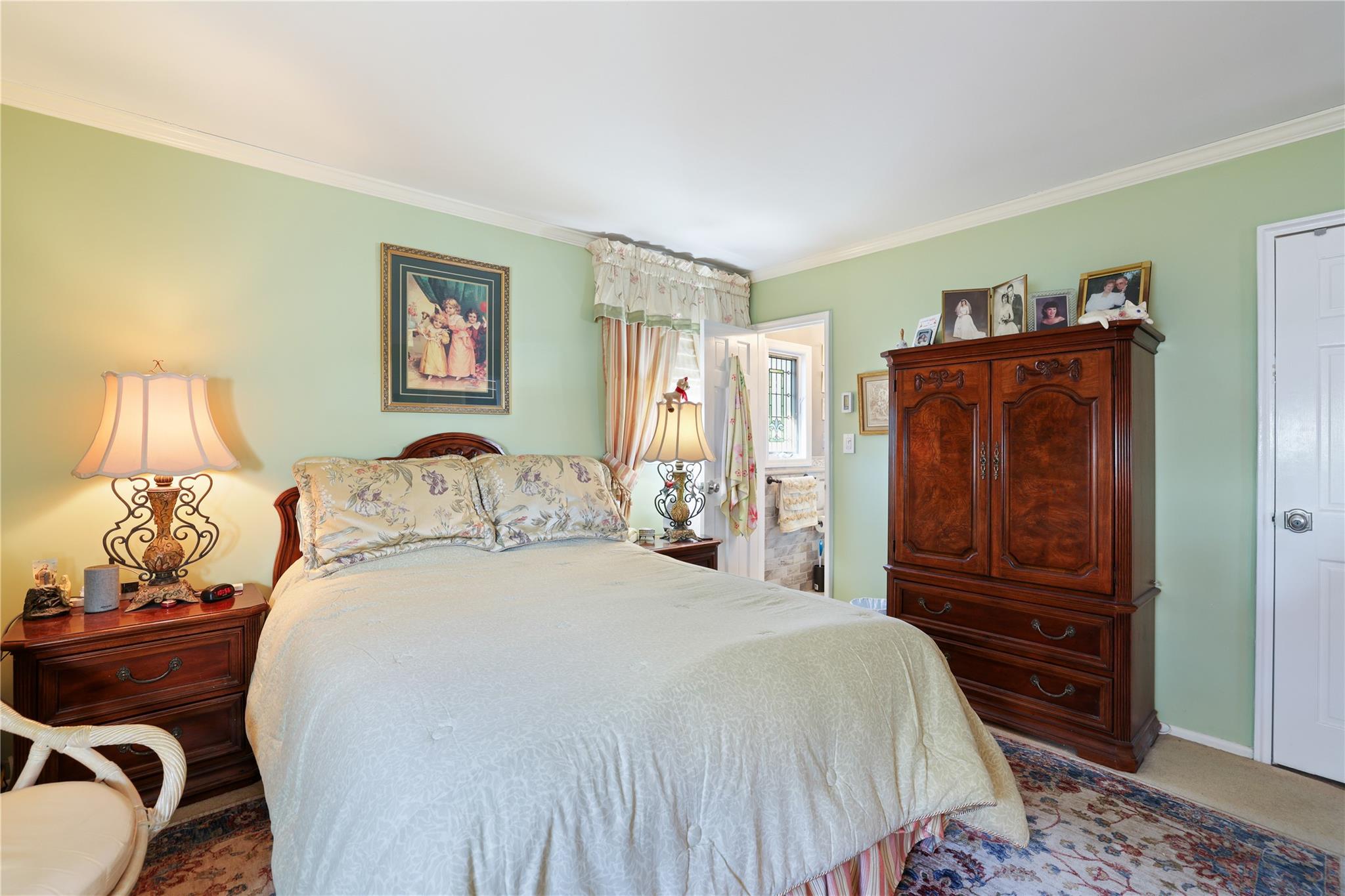 3676 Regent Lane, Wantagh, New York image 16
