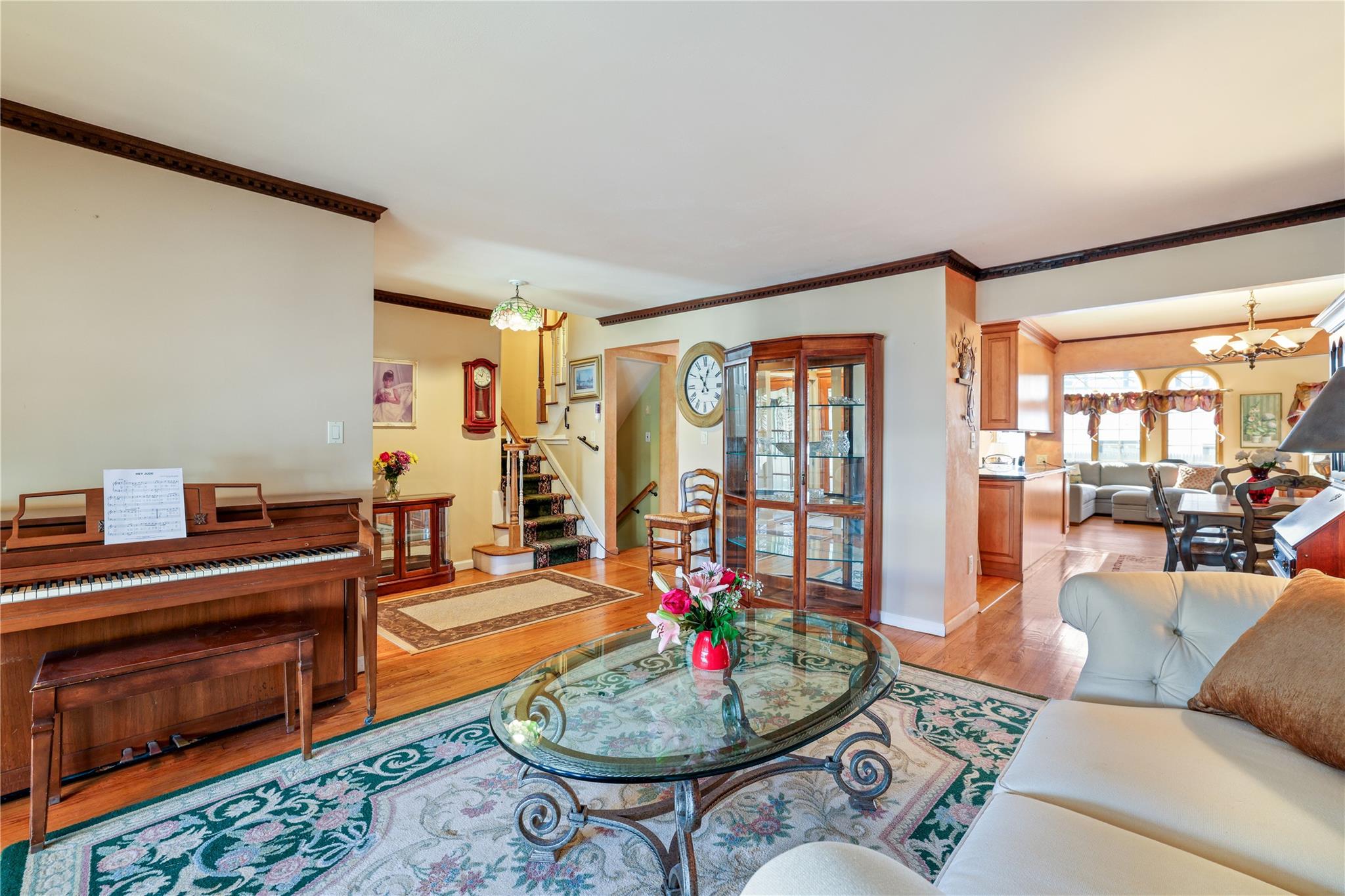 3676 Regent Lane, Wantagh, New York image 7