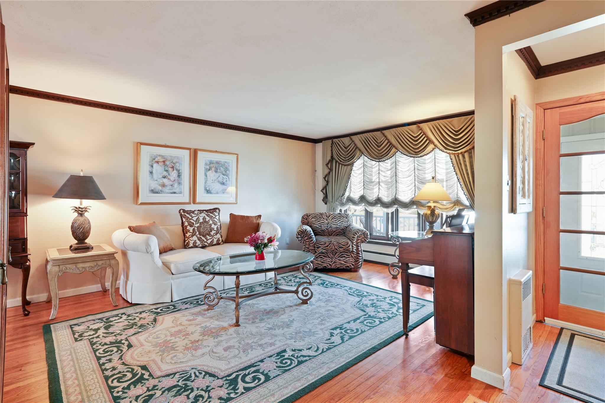 3676 Regent Lane, Wantagh, New York image 6