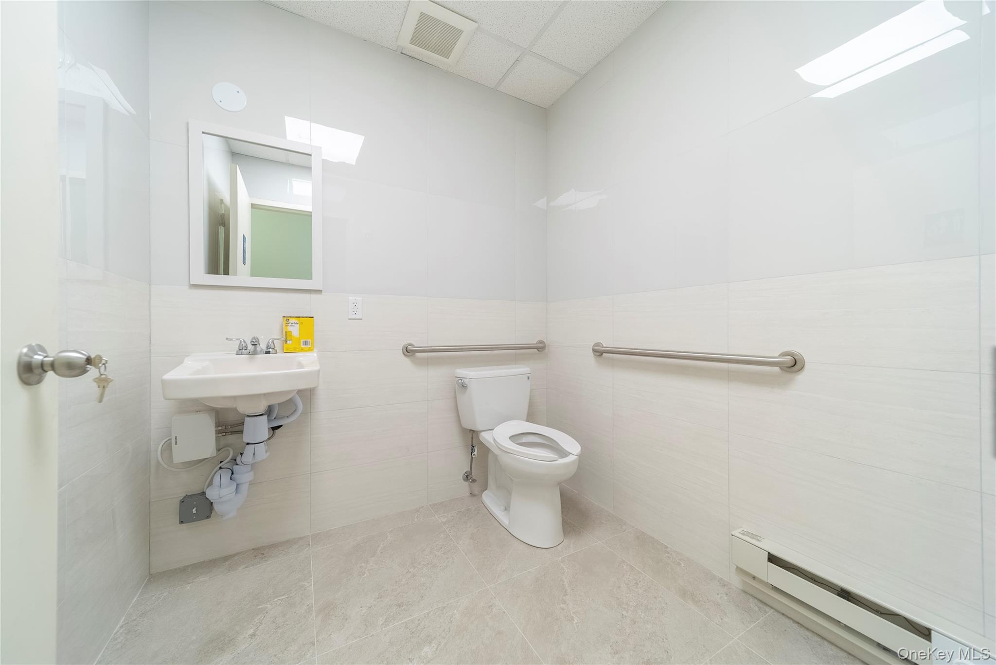 124-28 Queens Boulevard 4C