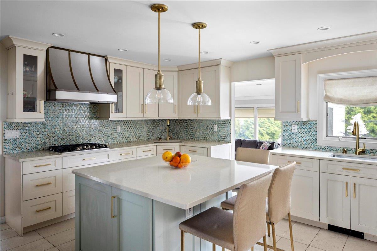 991 South End Avenue, Woodmere, New York image 5