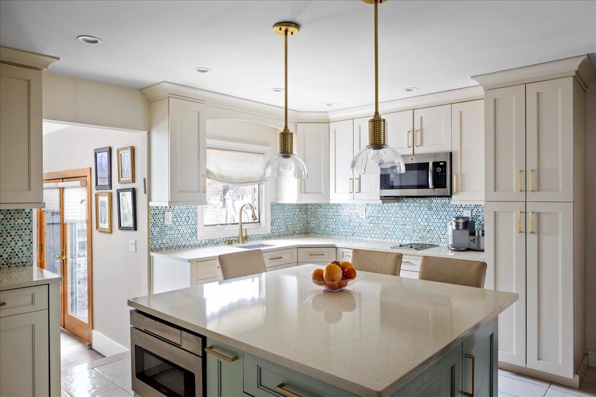 991 South End Avenue, Woodmere, New York image 7