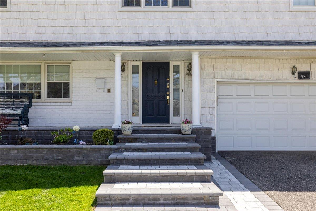 991 South End Avenue, Woodmere, New York image 4