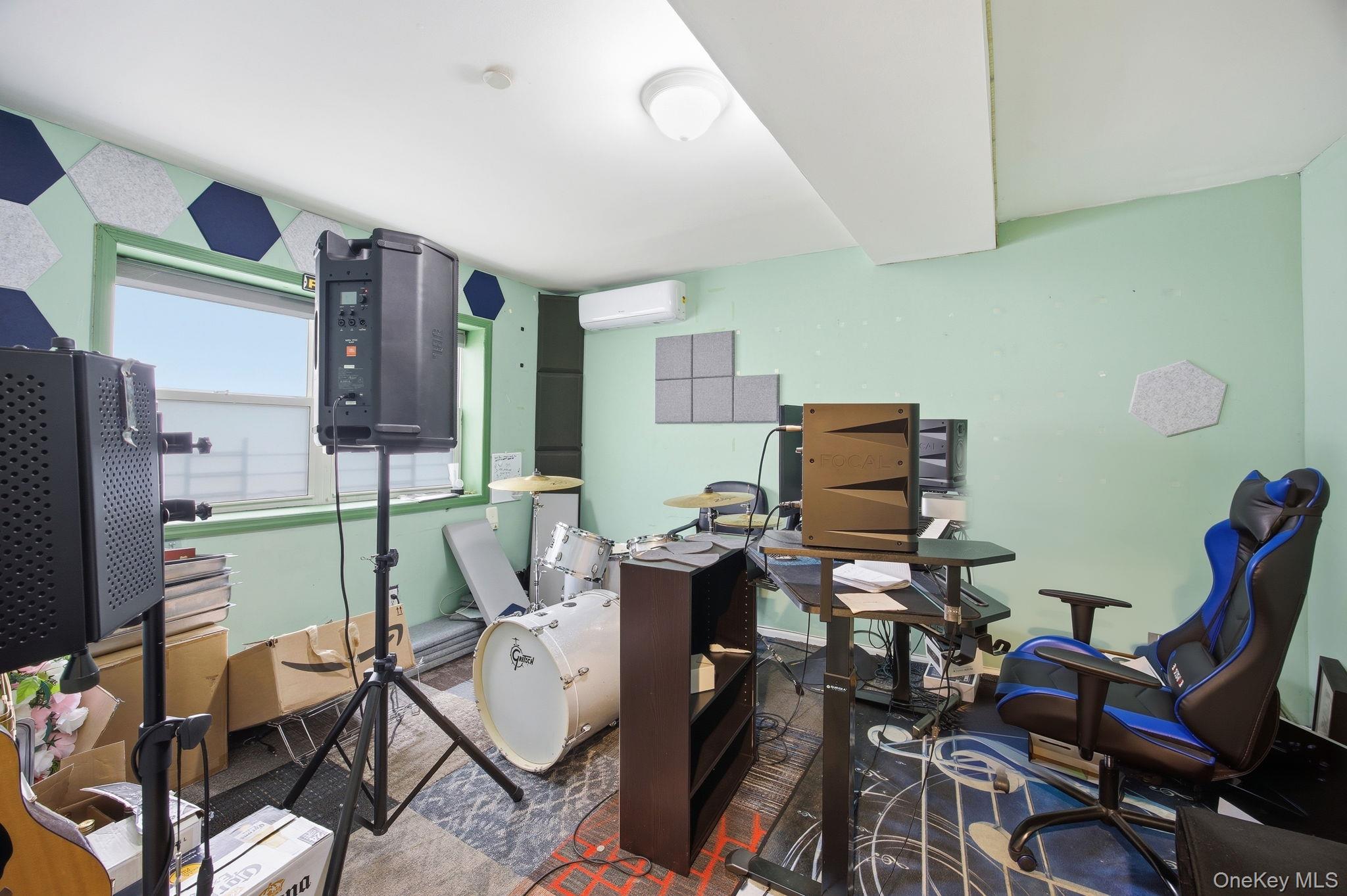 1785 Patterson Avenue