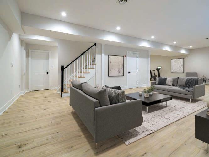 111 Fairfield Avenue, Port Washington, New York image 25
