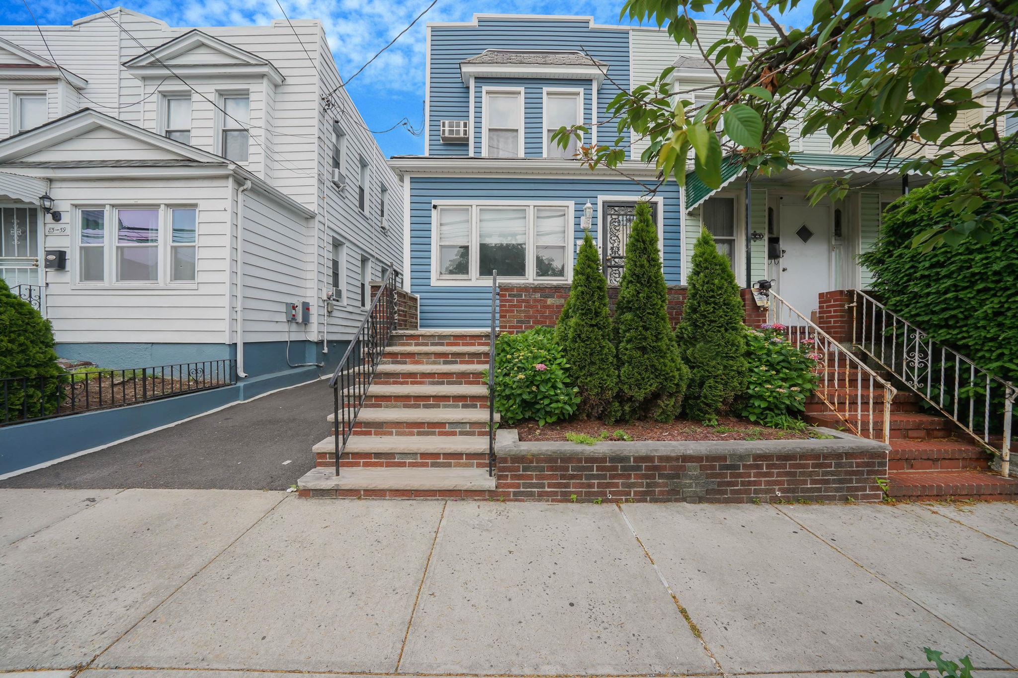 130 Street, Kew Gardens, Queens, NY -  - 