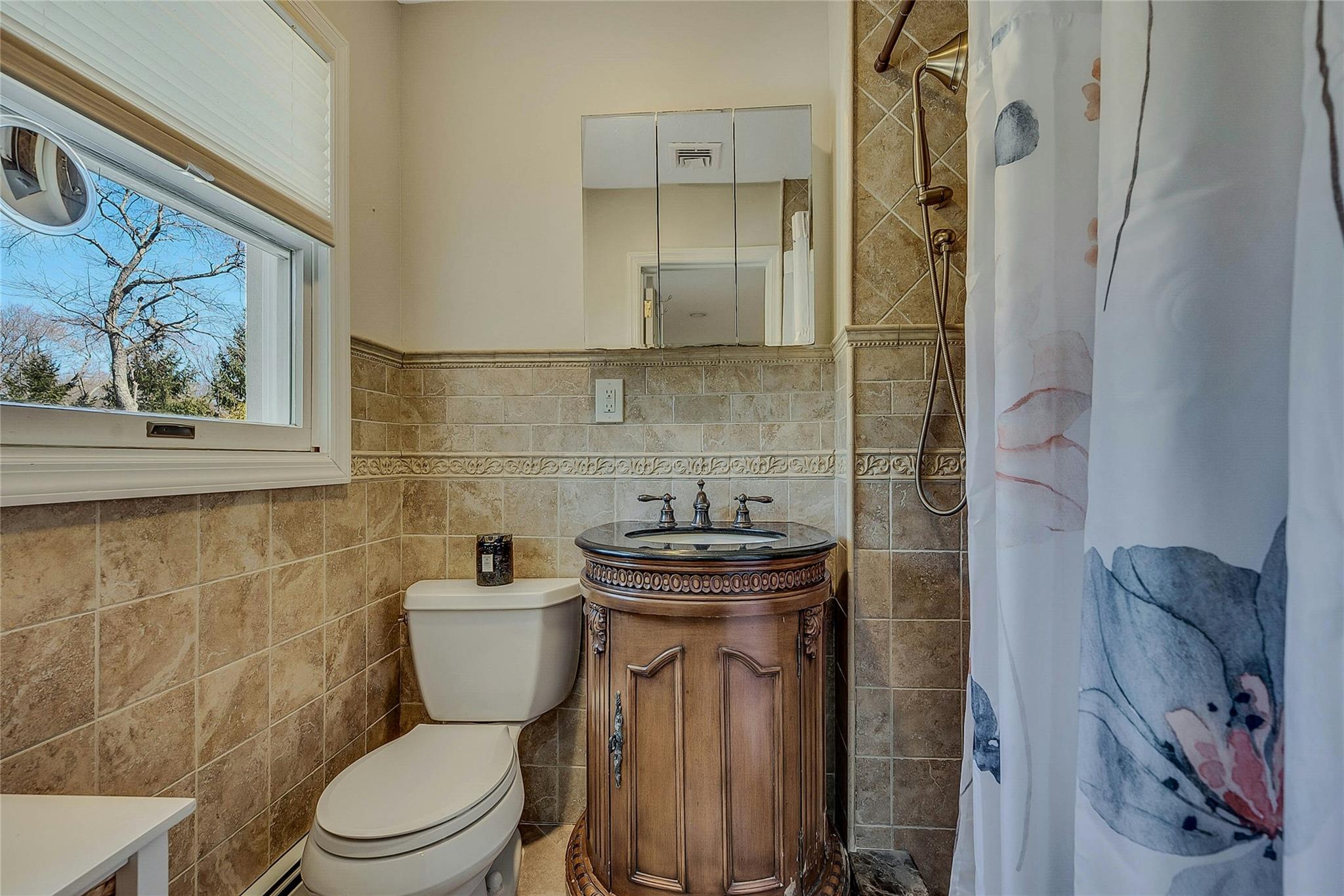 166 Cold Spring Road, Syosset, New York image 29