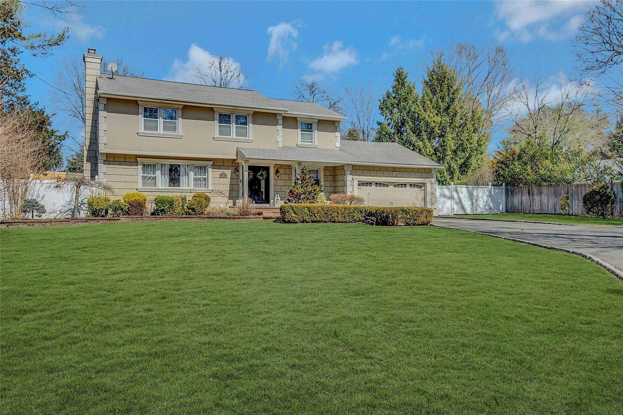 166 Cold Spring Road, Syosset, New York image 1