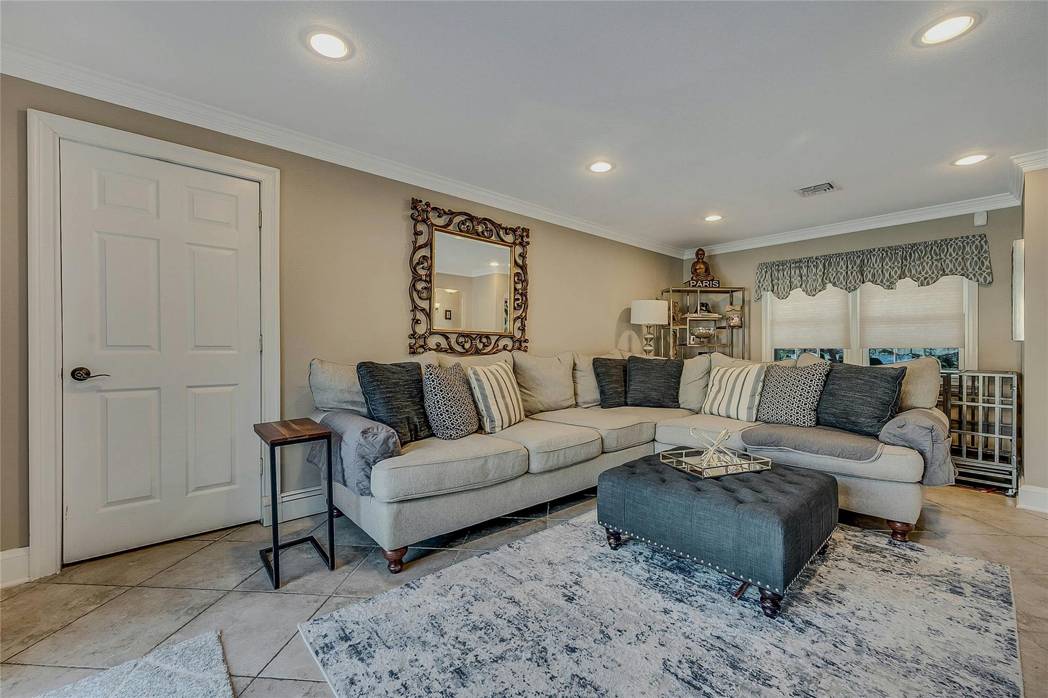 166 Cold Spring Road, Syosset, New York image 7