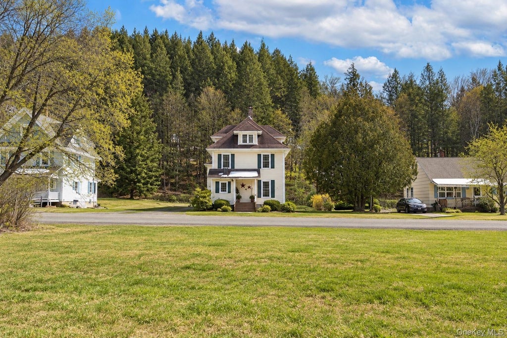 Photo of 53 Yorktown Road, Roscoe, NY 12776 (MLS # 1049419)