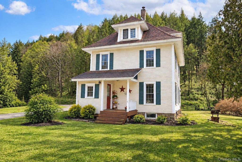 Photo of 53 Yorktown Road, Roscoe, NY 12776 (MLS # 1049419)