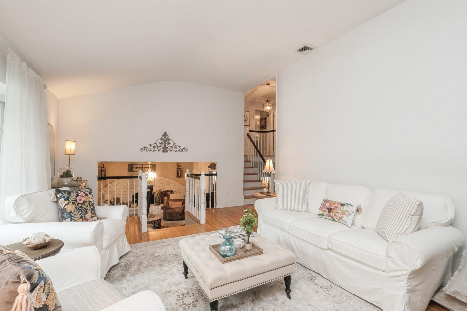 23 Dover Hill Drive, Nesconset, New York image 21