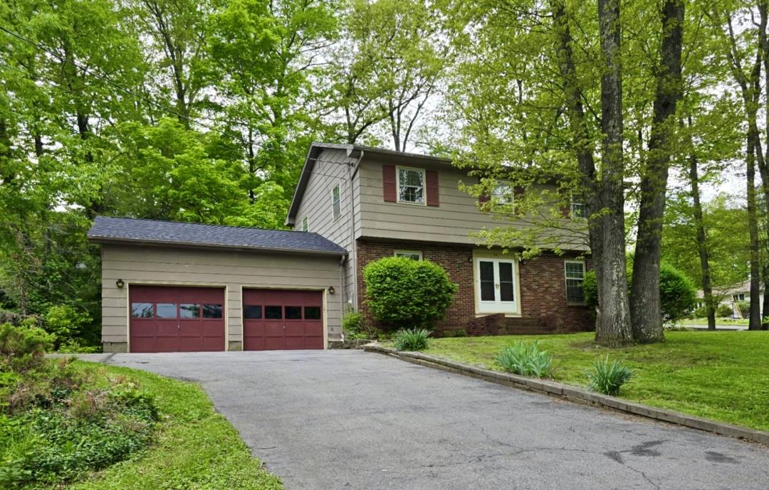 34 Pine Court, Middletown, New York image 1