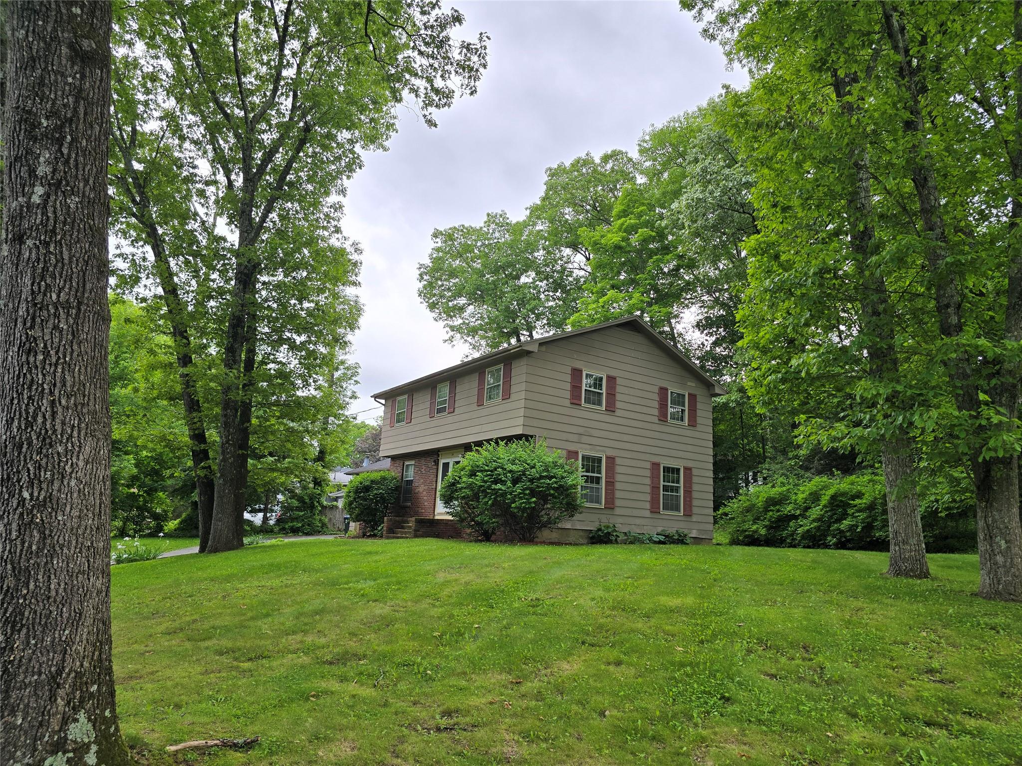 34 Pine Court, Middletown, New York image 4