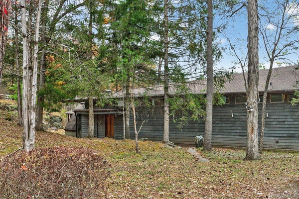 106 MOUNTAIN LAUREL LN, WOODSTOCK, NY 12498 - Image fe45d92db2e412cee7955f09c1fabe49/2900306696