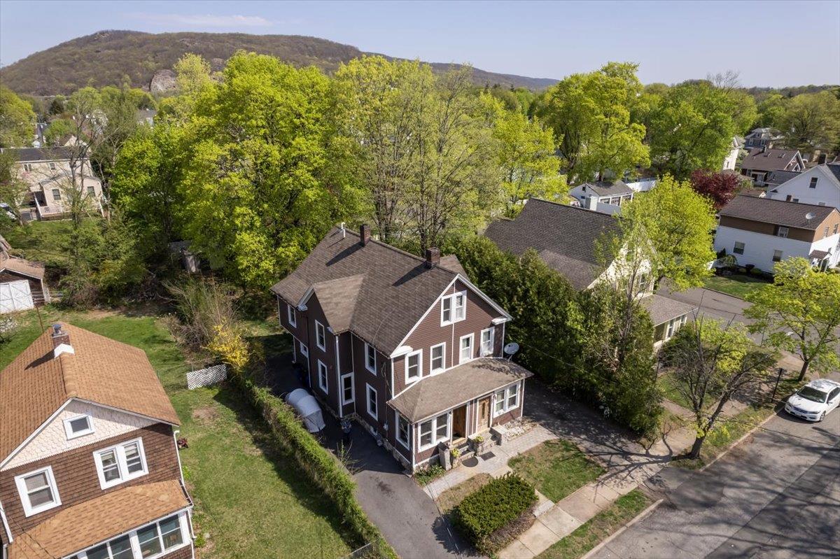 22 Jersey Avenue, Suffern, New York image 3