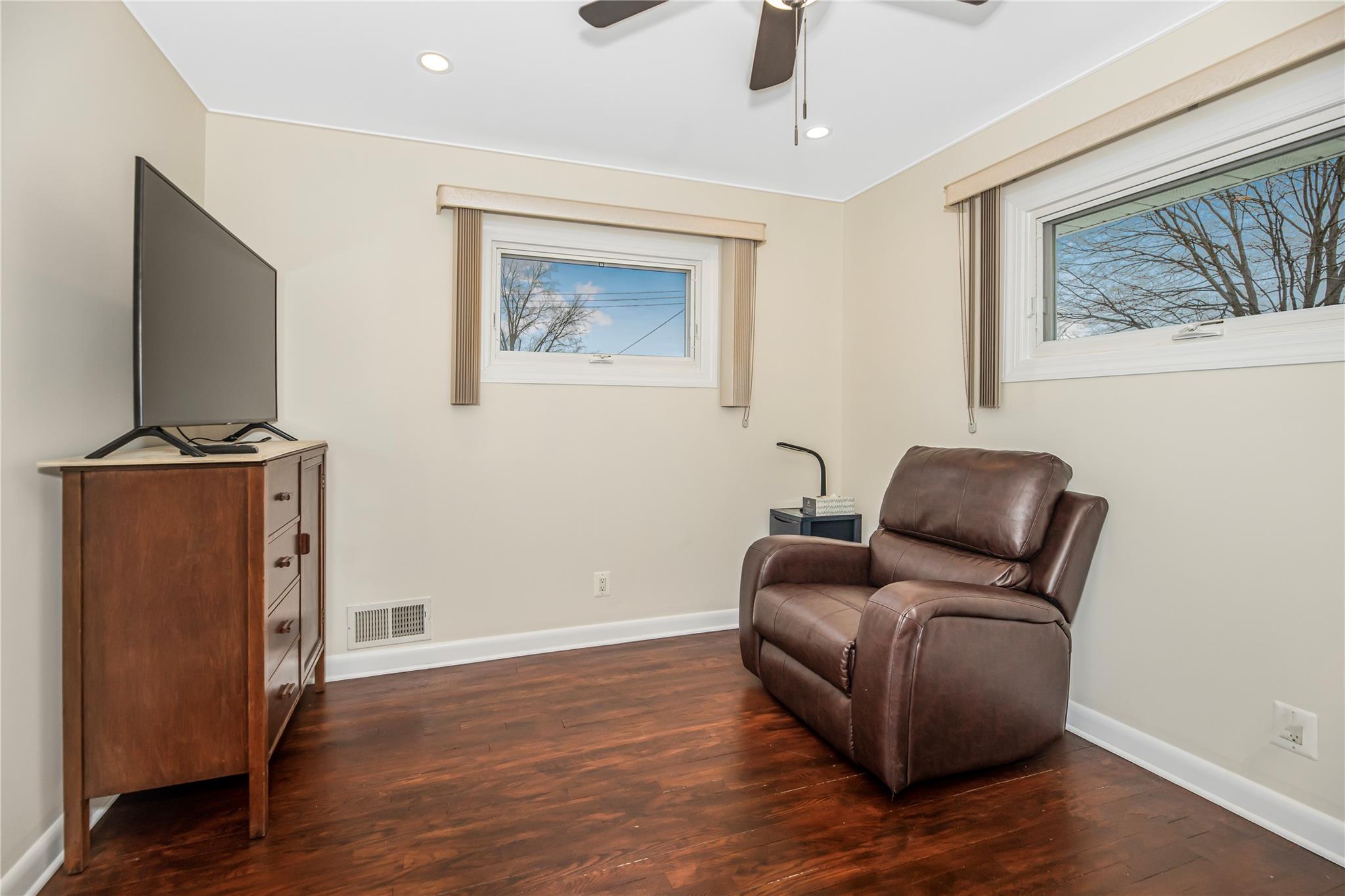 4 Ann Place, Valhalla, New York image 12