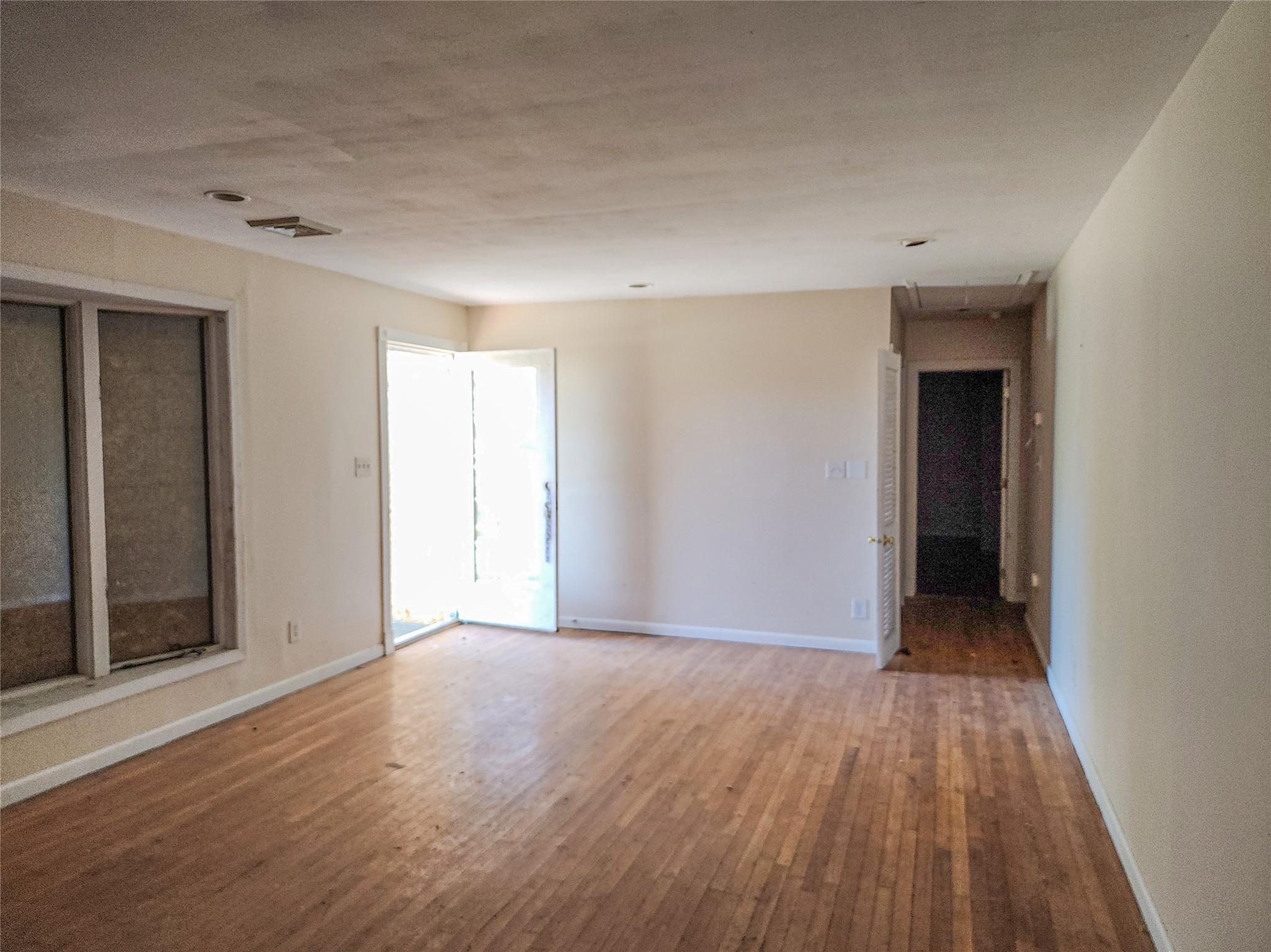 144 Union Avenue, Patchogue, New York image 5