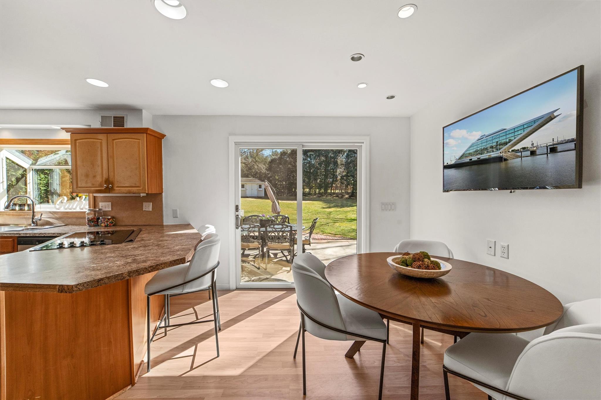 9 Pebble Beach Drive, Purchase, New York image 10