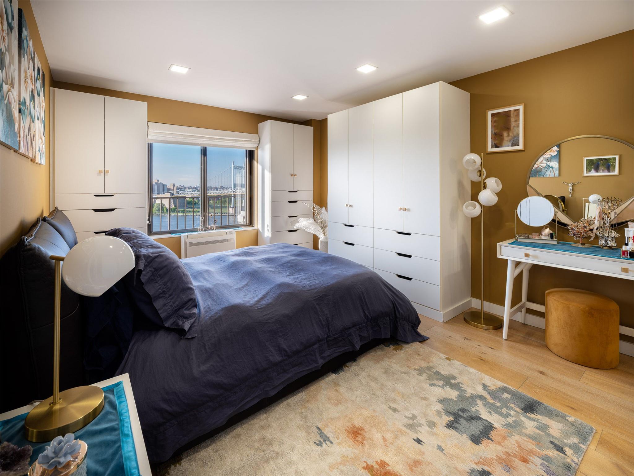 25-40 Shore Boulevard #17K, Astoria, New York image 12