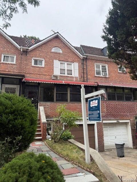 Photo of 6111 Alderton Street, Rego Park, NY 11374 (MLS # 943759)