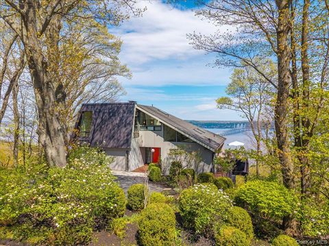 Tiny photo for 33 Tweed Boulevard, Nyack, NY 10960 (MLS # 990101)