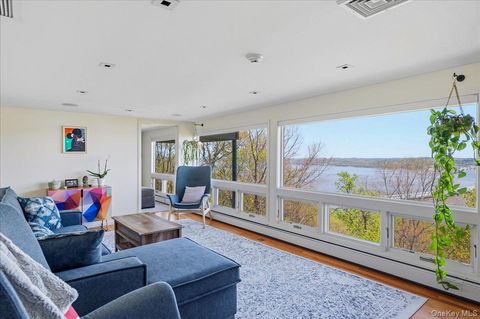 Tiny photo for 33 Tweed Boulevard, Nyack, NY 10960 (MLS # 990101)