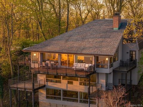 Photo for 33 Tweed Boulevard, Nyack, NY 10960 (MLS # 990101)