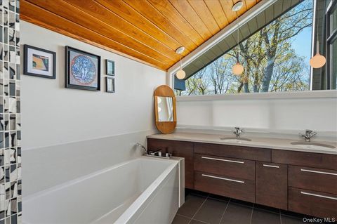 Tiny photo for 33 Tweed Boulevard, Nyack, NY 10960 (MLS # 990101)