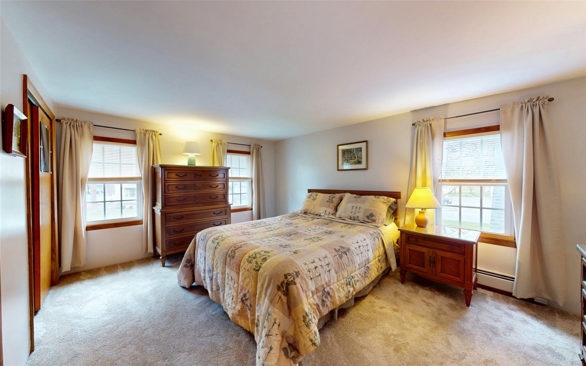 21 Hasbrouck Avenue, Cornwall, Florida image 34