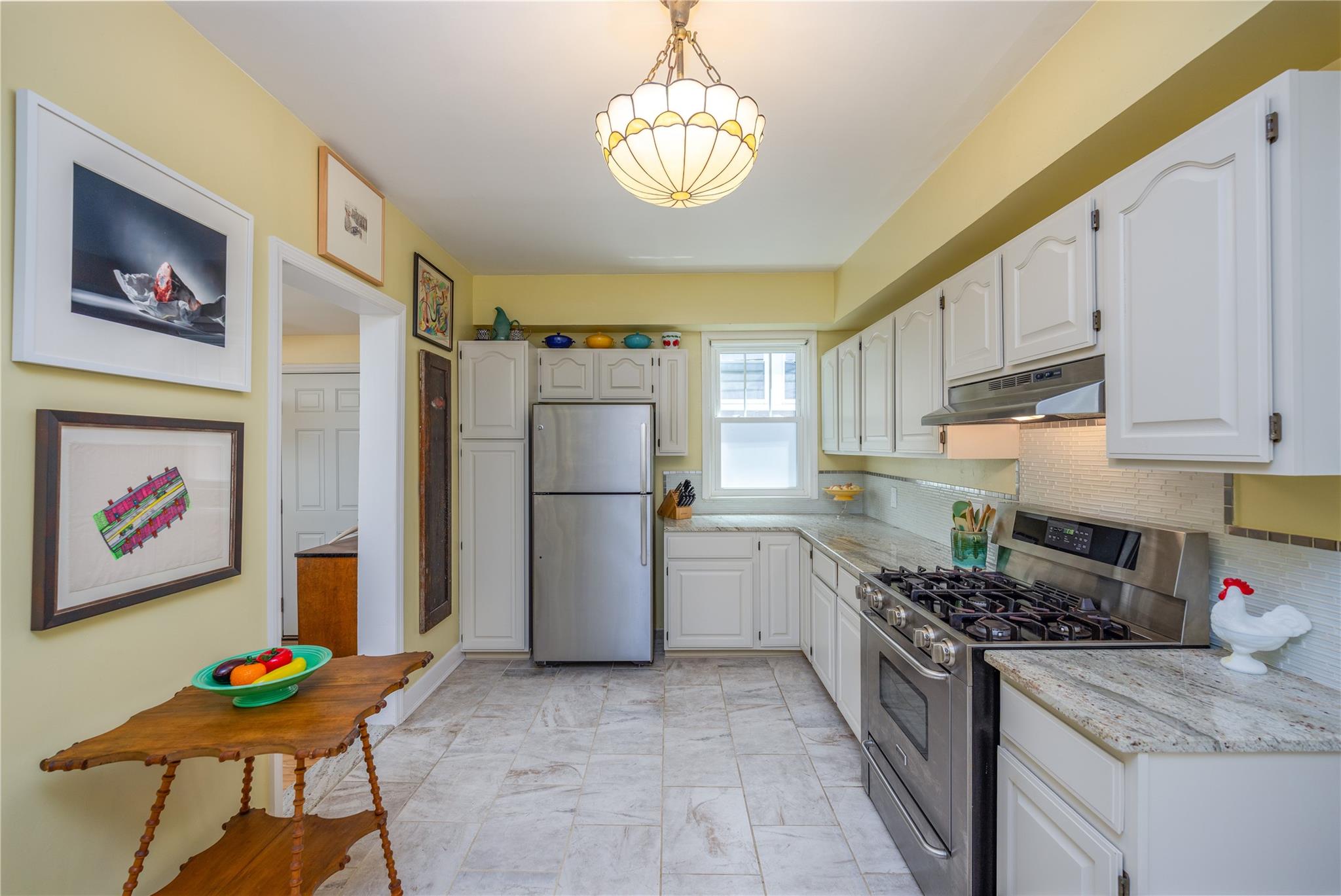 16 Rossmore Avenue, Bronxville, New York image 16